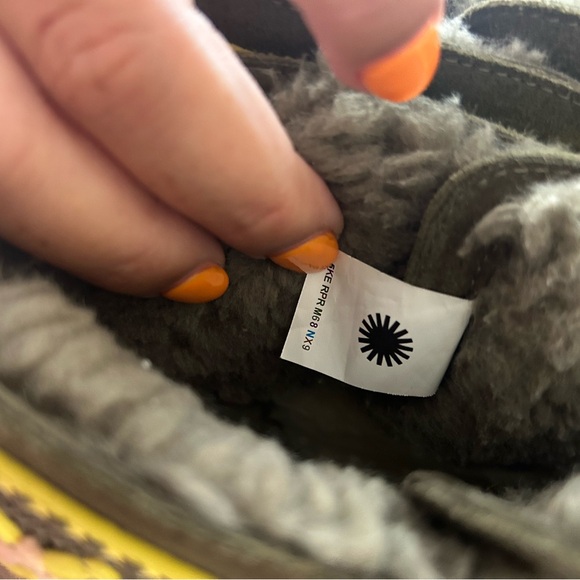 Classic Mini II Braid Platform Ugg - Picture 6 of 9